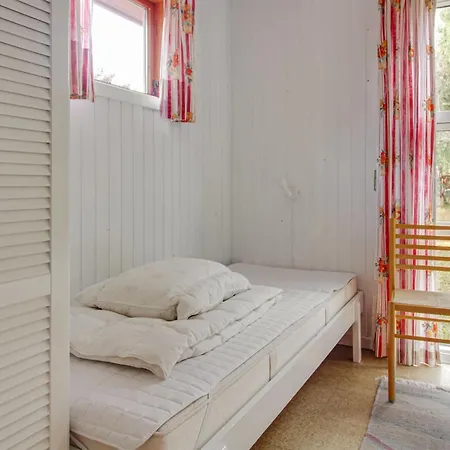 Majken - 300m From The Sea By Interhome